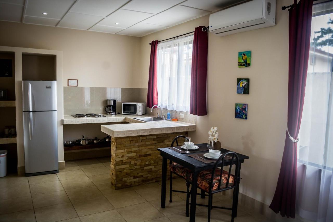 Villa Creole Jacó Exteriör bild