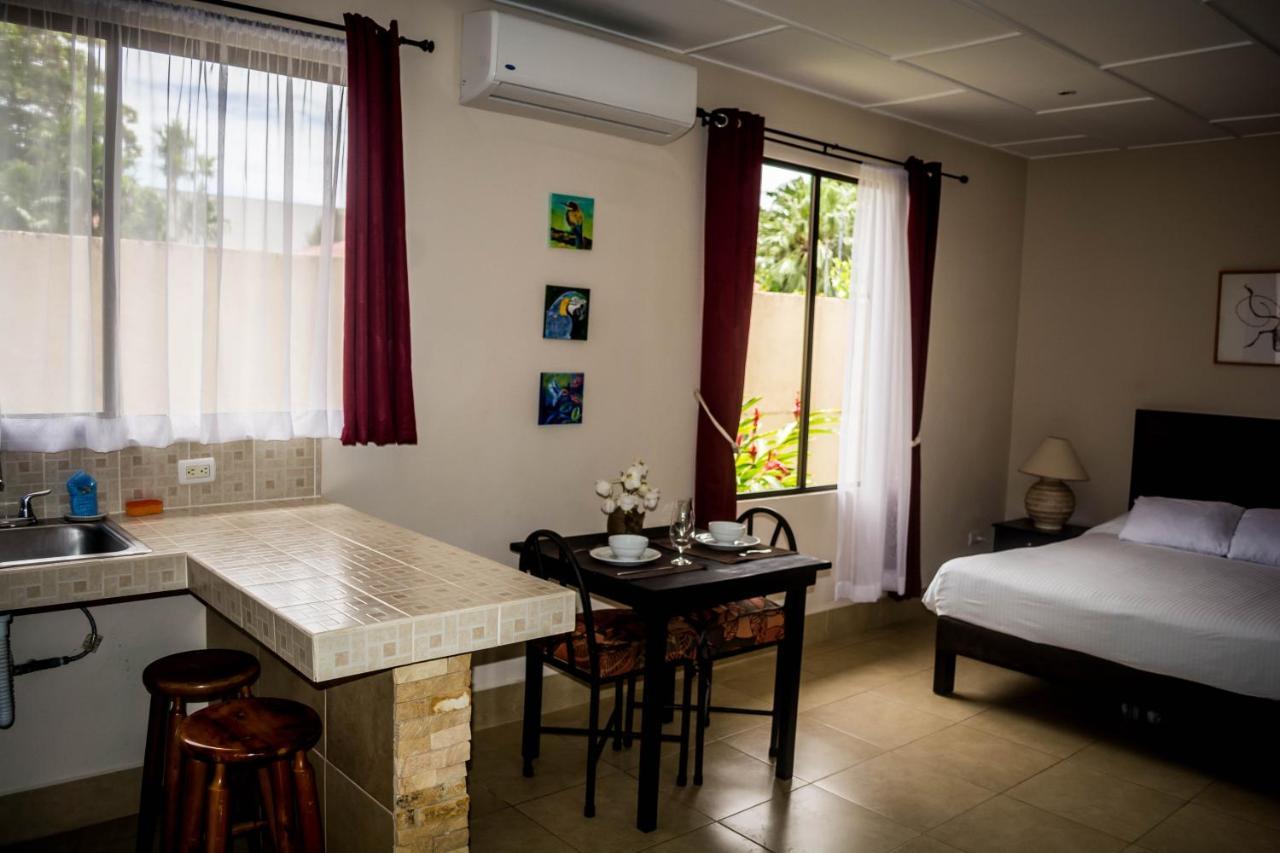 Villa Creole Jacó Exteriör bild