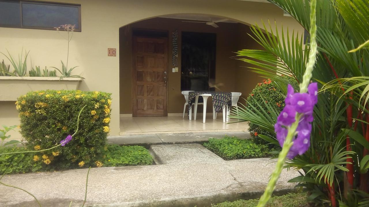 Villa Creole Jacó Exteriör bild